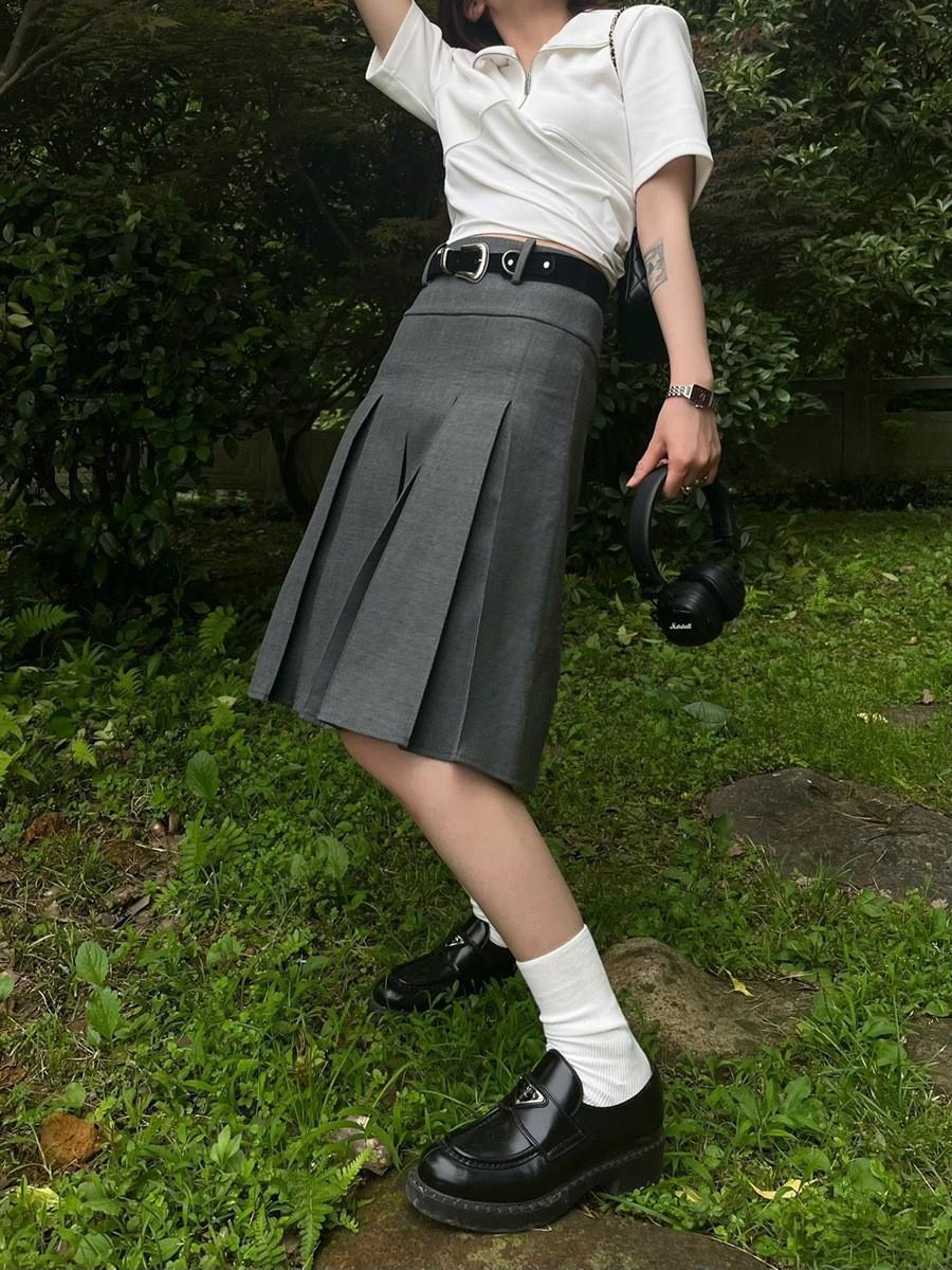 Dark Gray Pleated High Waist Midi Skirt – A-Line Academic Style Skater Skirt for Women (S–XL)